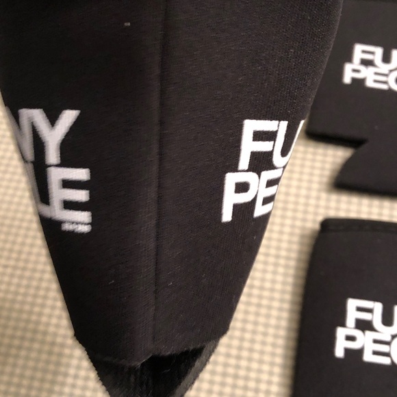 FUNNY PEOPLE ORIGINAL 2009 MOVIE MEMORABILIA CAN COOLER SLEEVES 4-PK - #350 - Picture 3 of 7